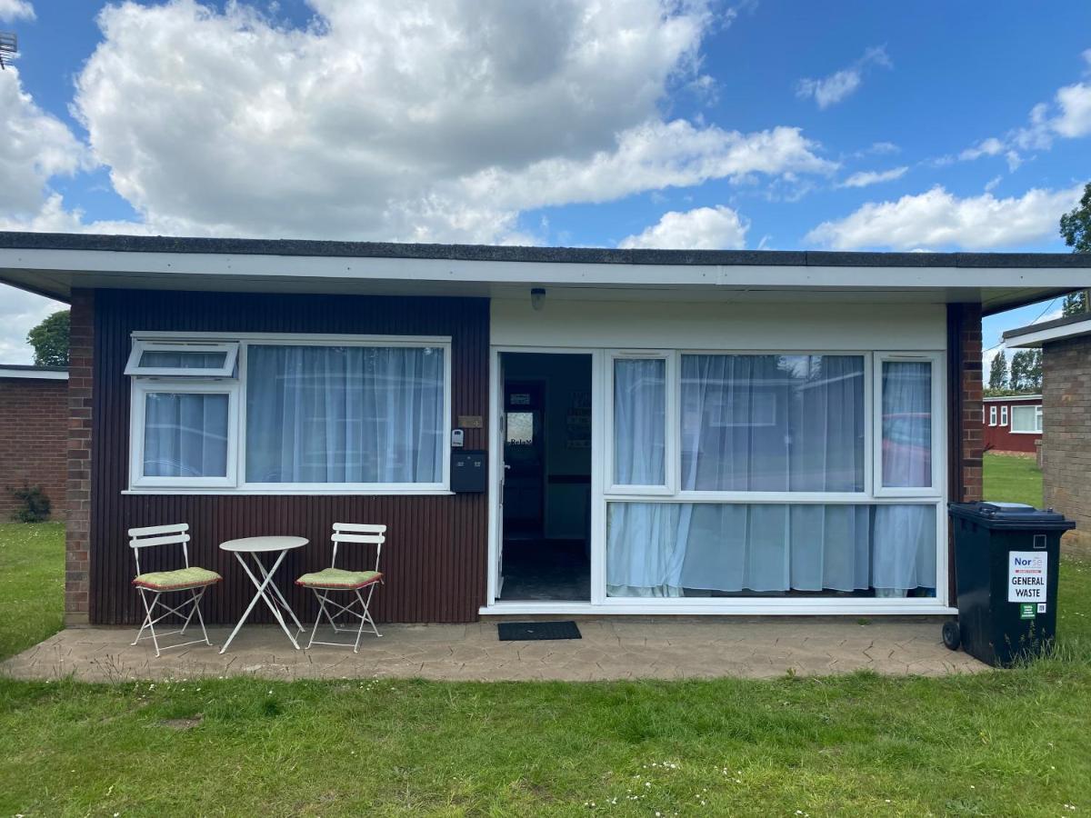 Sunee Holidays Chalet Lägenhet Hemsby Exteriör bild